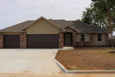 5508 W Yew St, Springfield, MO 65802 photo 1