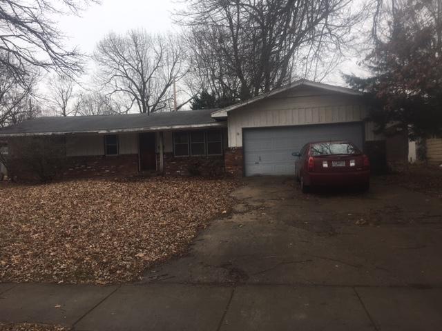 1506 S St Charles Ave, Springfield, MO 65804 photo 1