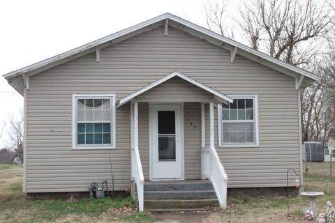 167 E Main St, Goodman, MO 64843 photo 1