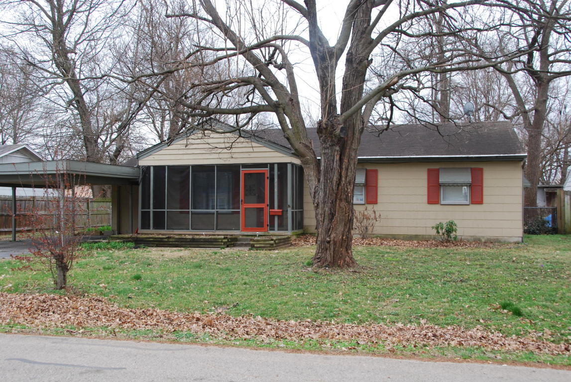 216 W Mcgee St, Springfield, MO 65807 photo 1