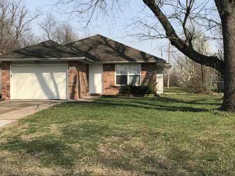 1042 S Glenn Ave, Springfield, MO 65802 photo 1