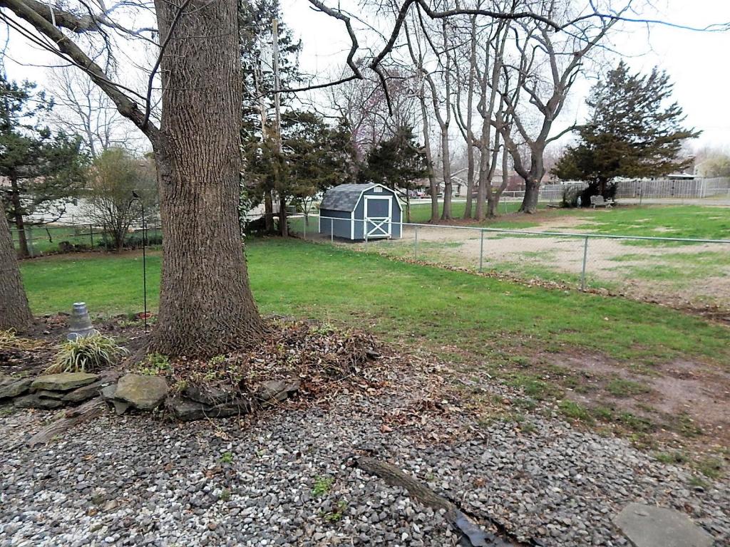 3155 S Glenhaven Ave, Springfield, MO 65804 photo 24