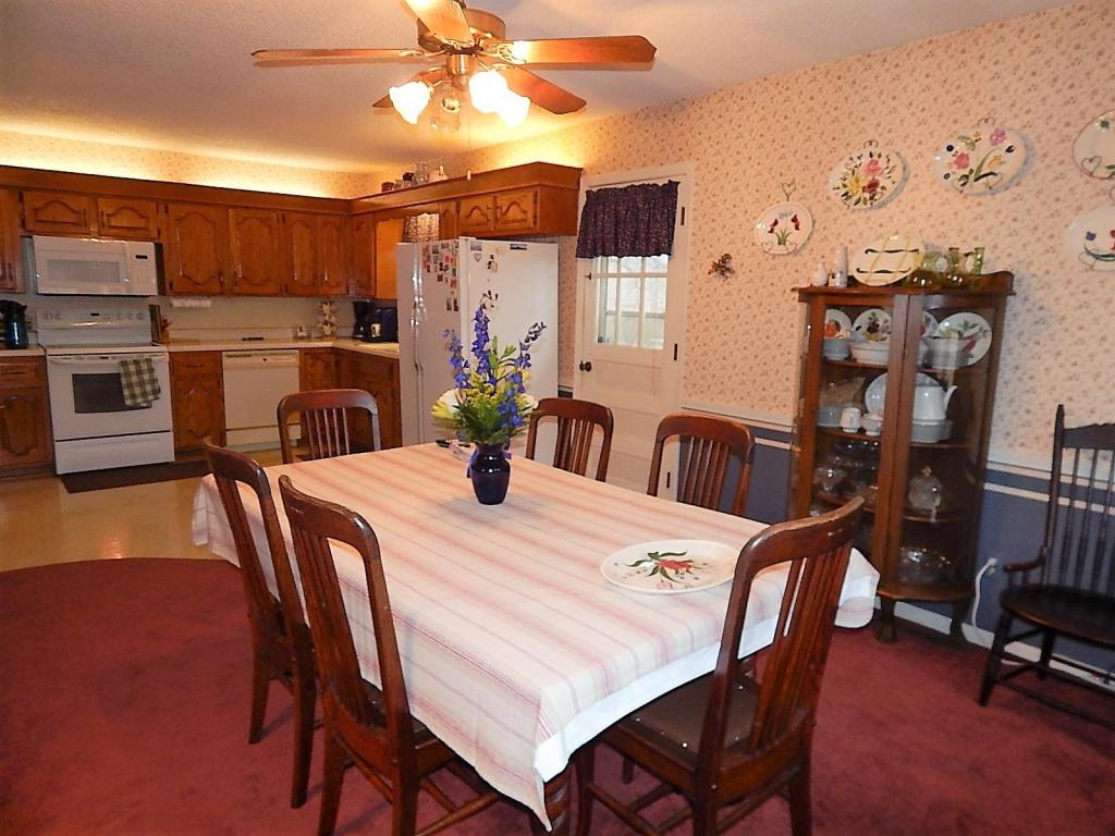 3155 S Glenhaven Ave, Springfield, MO 65804 photo 8
