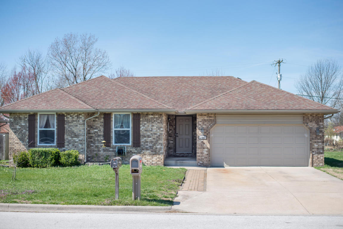 1383 S 19th Ave, Ozark, MO 65721 photo 1