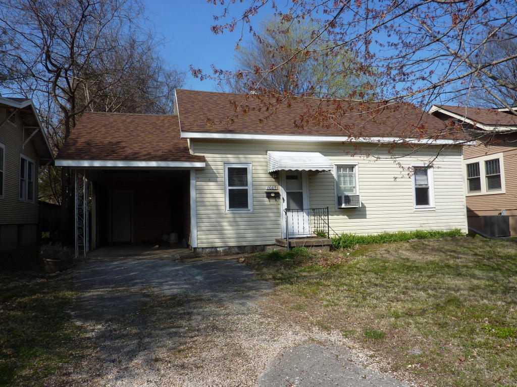 1663 E Belmont St, Springfield, MO 65802 photo 1