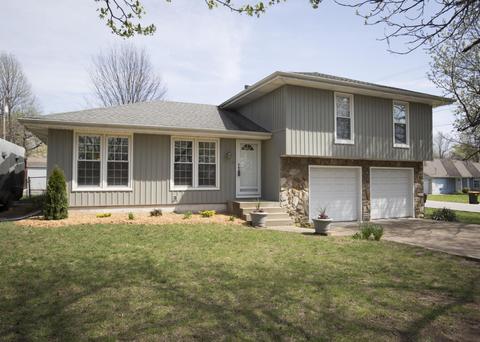 4132 S Ridgecrest Dr, Springfield, MO 65807 photo 1