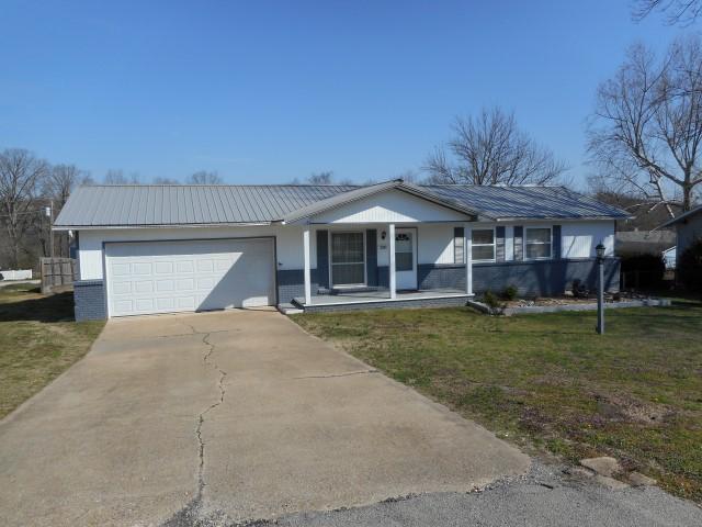 216 Swan Dr, Forsyth, MO 65653 photo 1