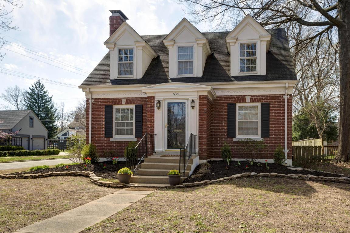 634 E Stanford St, Springfield, MO 65807 photo 1