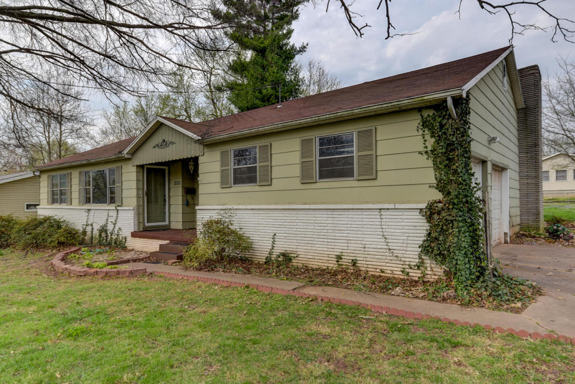 2311 S Dollison Ave, Springfield, MO 65807 photo 3