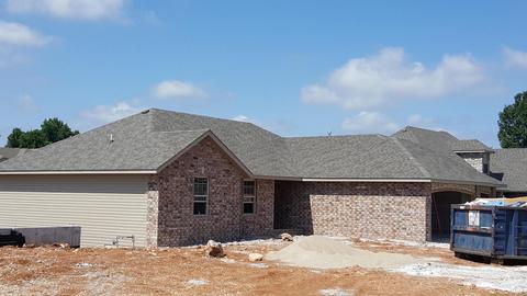 4650 W Oneida Dr, Springfield, MO 65802 photo 1