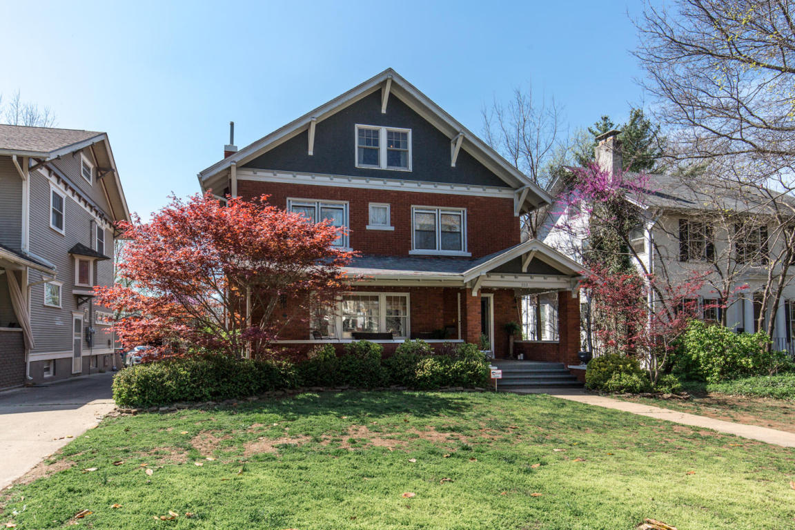 933 S Pickwick Ave, Springfield, MO 65804 photo 1