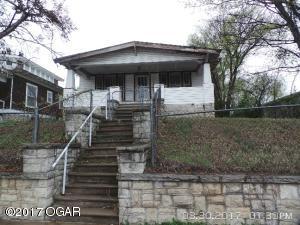 607 E Central Ave, Carthage, MO 64836 photo 1