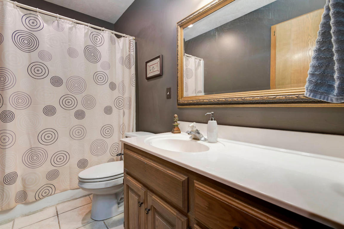 454 S Yellowwood Dr, Springfield, MO 65809 photo 23