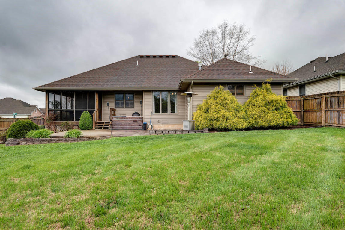 454 S Yellowwood Dr, Springfield, MO 65809 photo 28