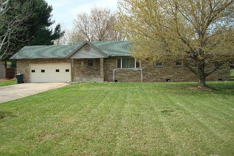 481 S Carnation Dr, Aurora, MO 65605 photo 1