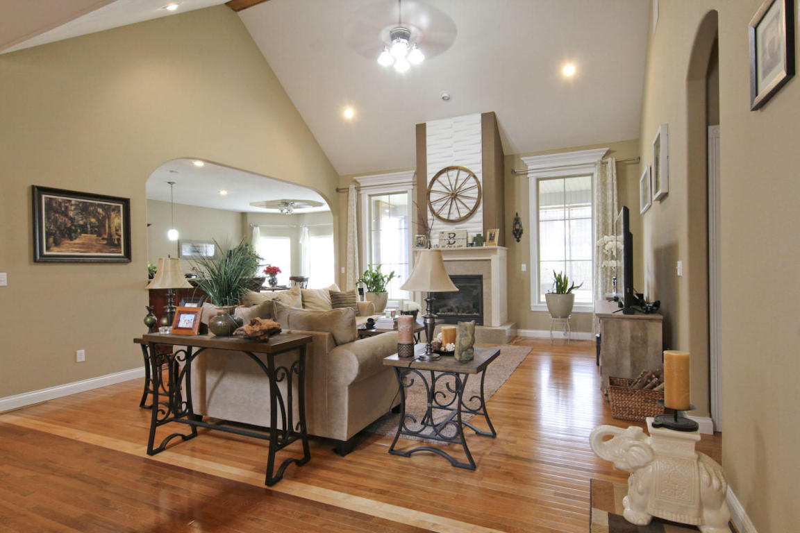 847 E Beechwood Rd, Nixa, MO 65714 photo 3