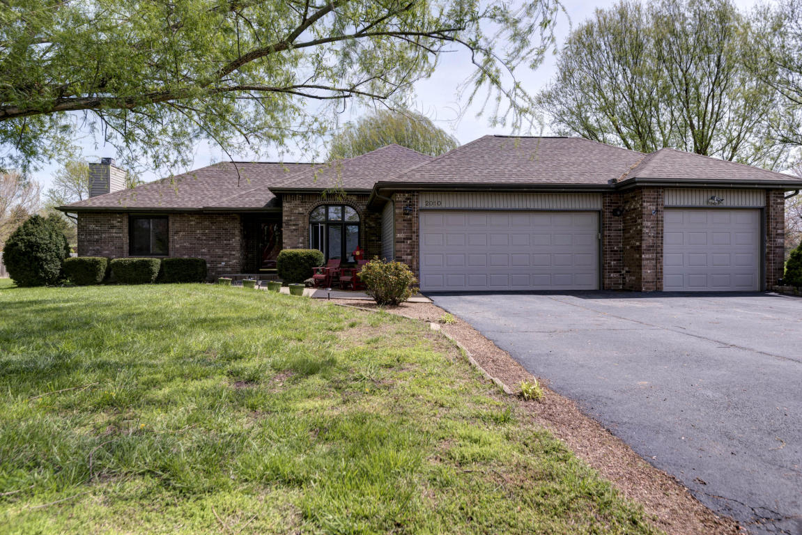 2010 Fox Trot Ln, Nixa, MO 65714 photo 1