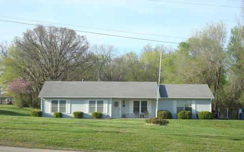 101 E Garner St, Goodman, MO 64843 photo 1