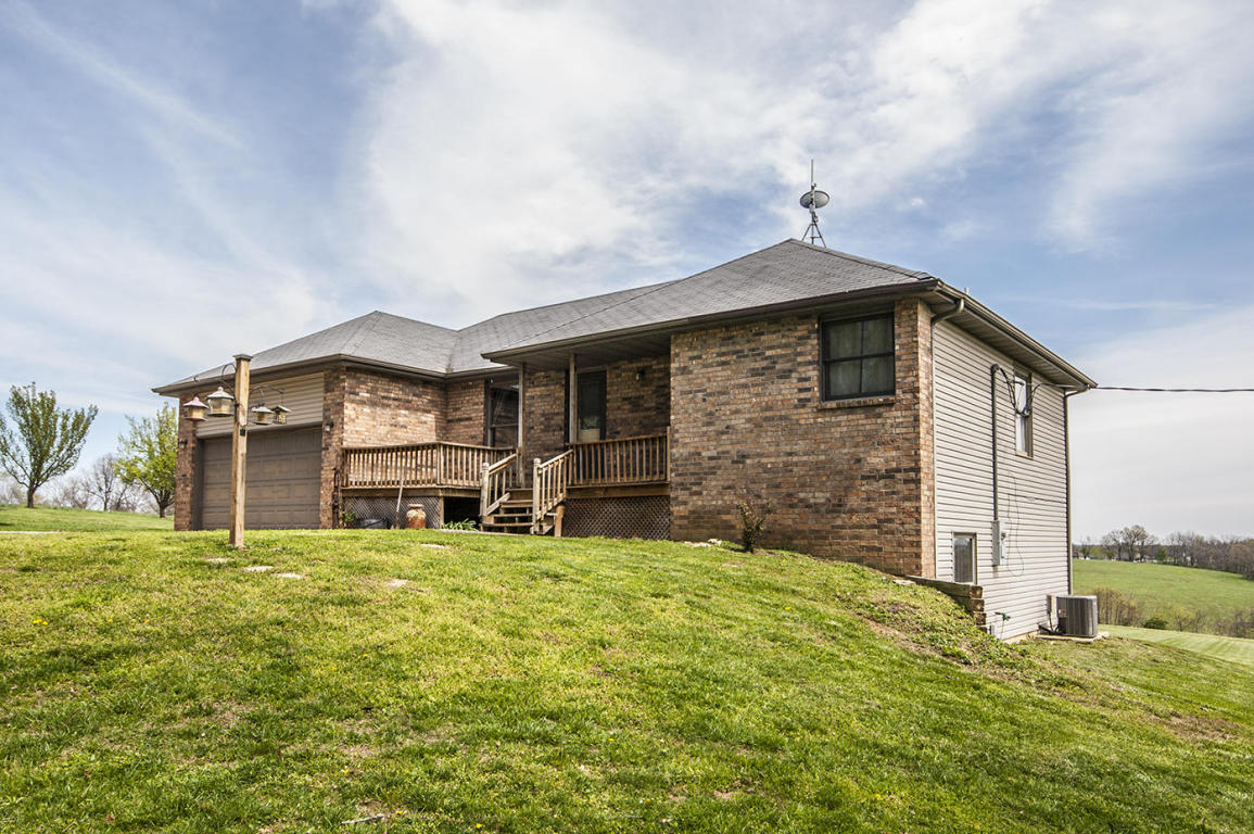 472 Azalea Ln, Clever, MO 65631 photo 1