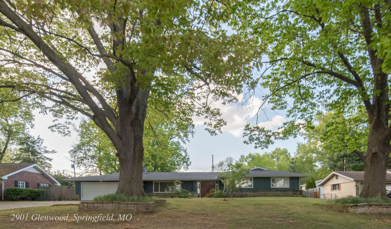 2901 E Glenwood St, Springfield, MO 65804 photo 1