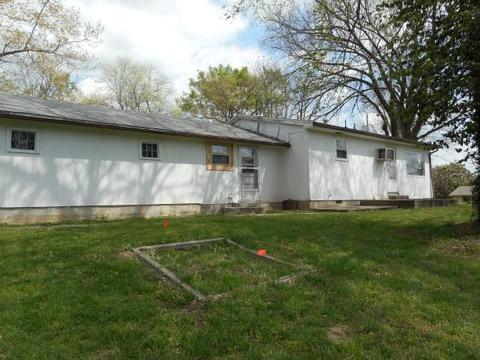 172 Saint Cloud Dr, Cape Fair, MO 65624 photo 1