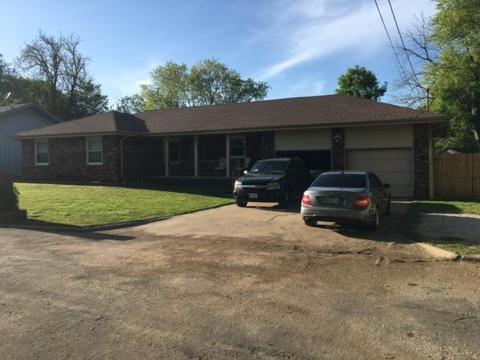 963 E Redbud Ln, Springfield, MO 65803 photo 1