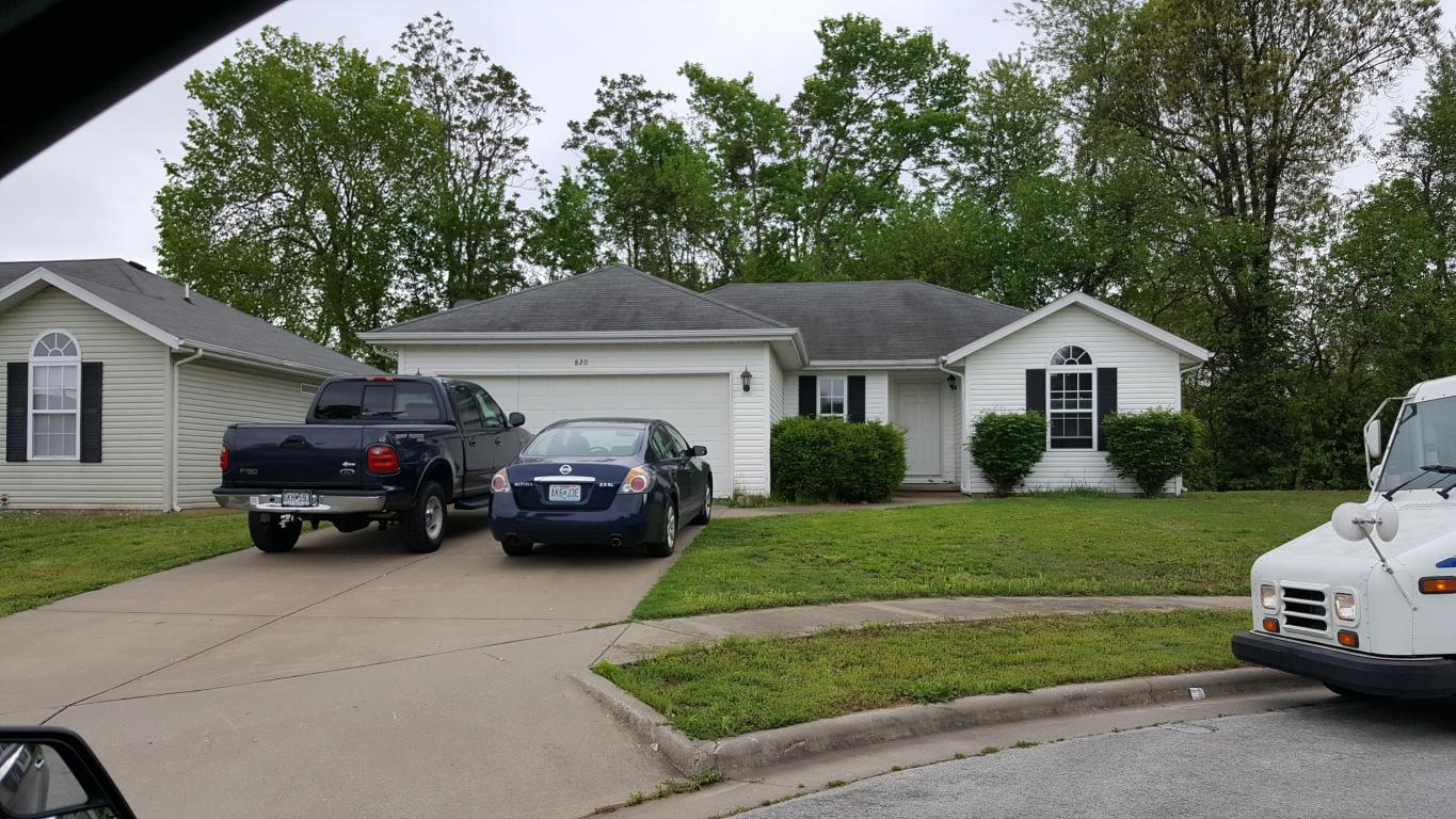 820 W Delmar St, Springfield, MO 65807 photo 1