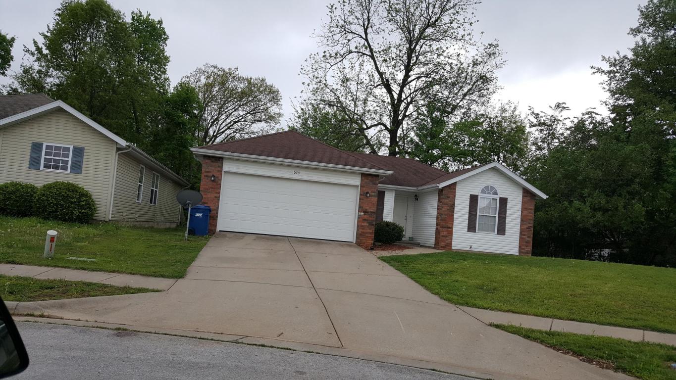 1073 S Missouri Ave, Springfield, MO 65807 photo 1