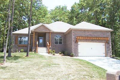 558 S Chestnut Hills Dr, Republic, MO 65738 photo 1