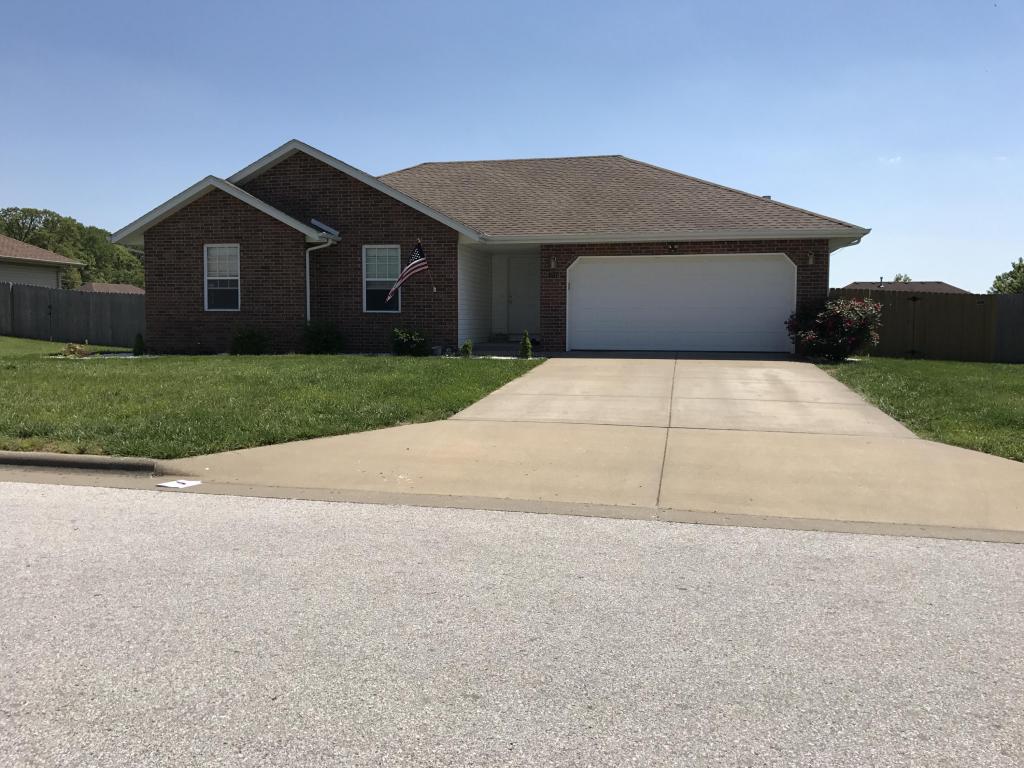 1206 E Melton Rd, Ozark, MO 65721 photo 1