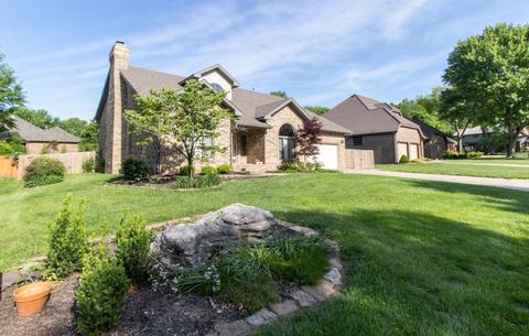 3127 S Arcadia Ave, Springfield, MO 65804 photo 1
