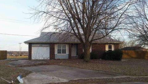 623 Berry Ln, Willard, MO 65781 photo 1