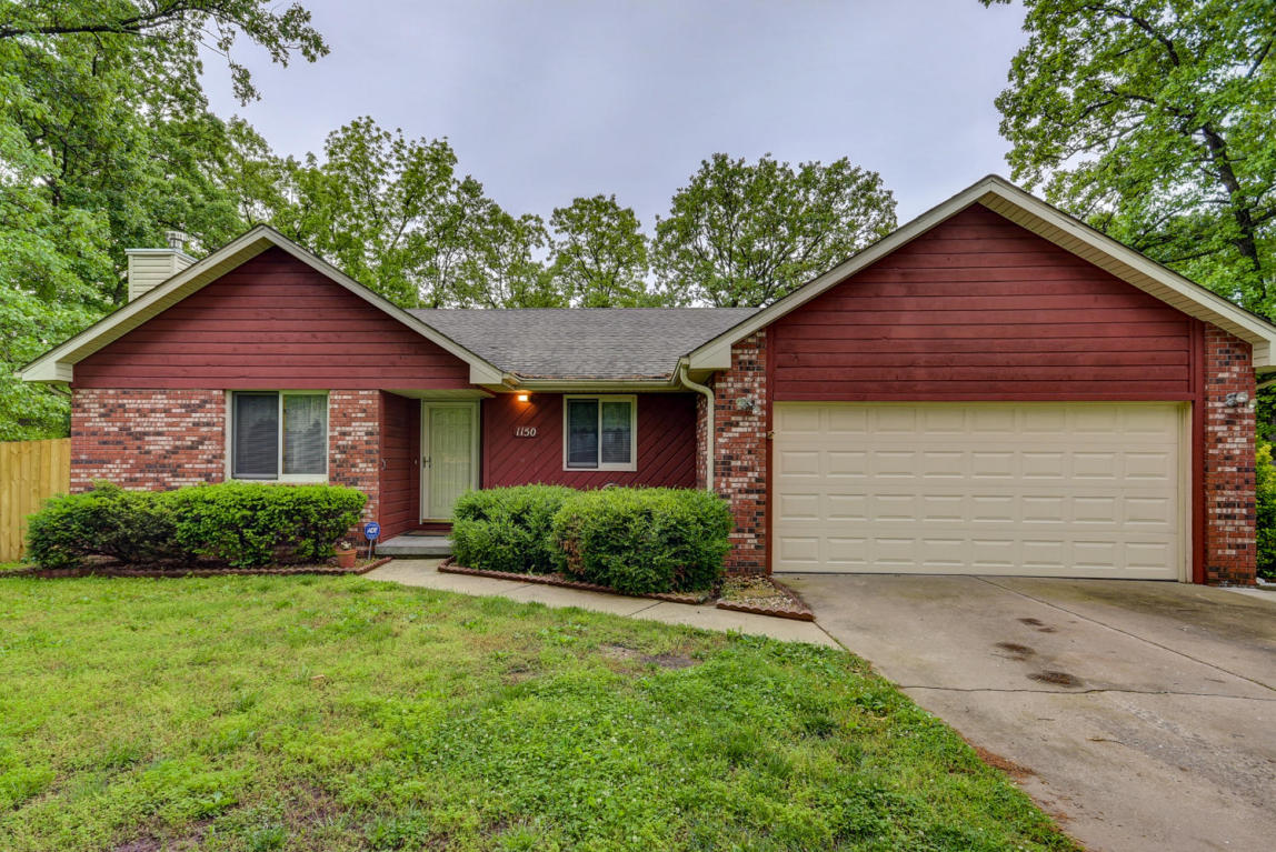 1150 W Vancouver St, Springfield, MO 65803 photo 1