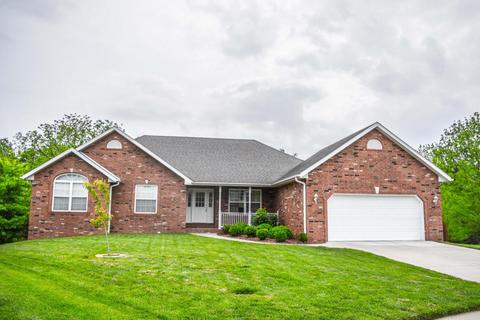 3780 N Valley Pl, Springfield, MO 65803 photo 1