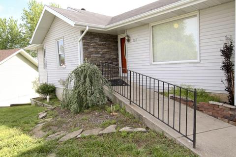 502 E Baldknobber St, Nixa, MO 65714 photo 1
