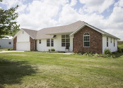 765 Moon Valley Rd, Ozark, MO 65721 photo 1