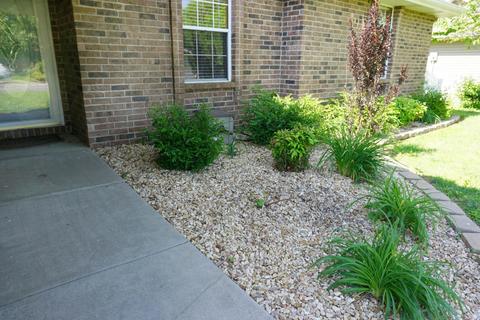 606 E Sunset St, Nixa, MO 65714 photo 2