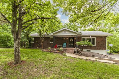 902 N Eisenhower St, Monett, MO 65708 photo 1