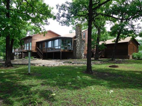 21688 Kings Loop, Hermitage, MO 65668 photo 1