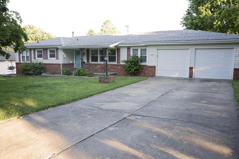 1444 W Westview St, Springfield, MO 65807 photo 1