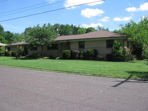 211 W Scott St, Monett, MO 65708 photo 1