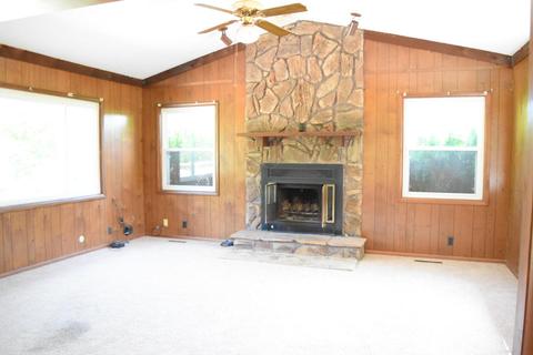 372 Cheyenne Dr, Galena, MO 65656 photo 1