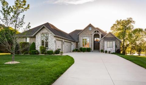 1417 N Bristol Ave, Springfield, MO 65802 photo 1
