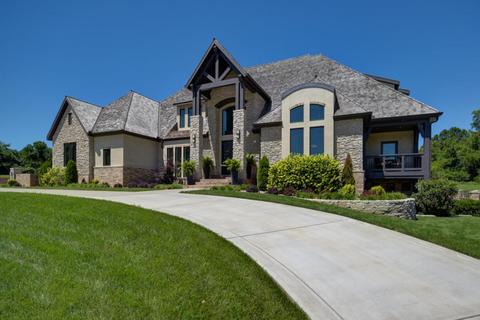 5421 S Castlebay Dr, Springfield, MO 65809 photo 1