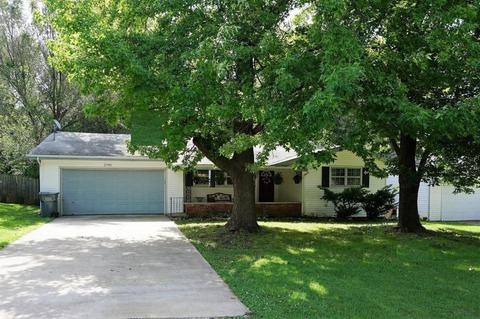 2346 S Clay Ave, Springfield, MO 65807 photo 1