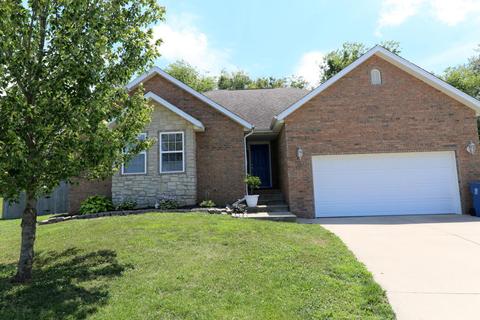 2002 N Leawood Ct, Ozark, MO 65721 photo 1