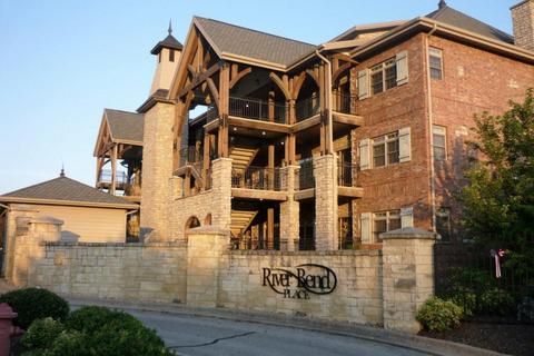 1104 Riverstone Dr #4, Branson, MO 65616 photo 1