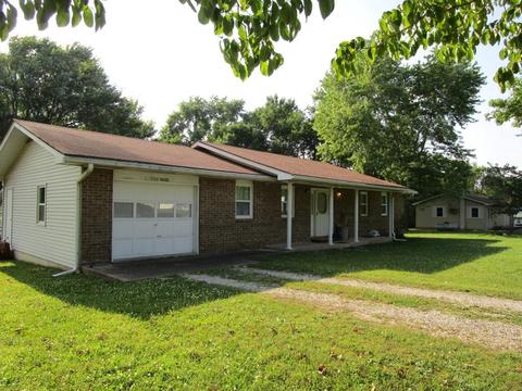 500 Hazel St, Mountain View, MO 65548 photo 1