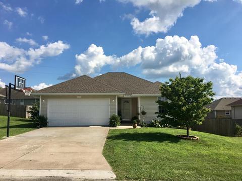 338 Sugar Tree Rd, Sparta, MO 65753 photo 1