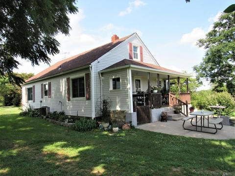 1896 Highway 32, Half Way, MO 65663 photo 1
